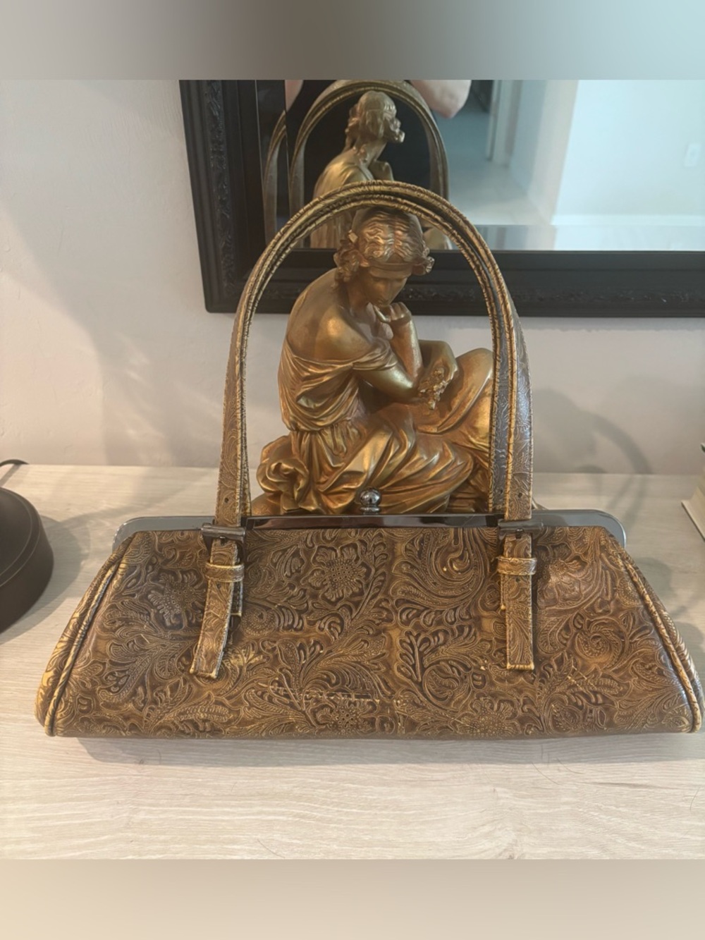 Far Nine Brown and Cream Purse